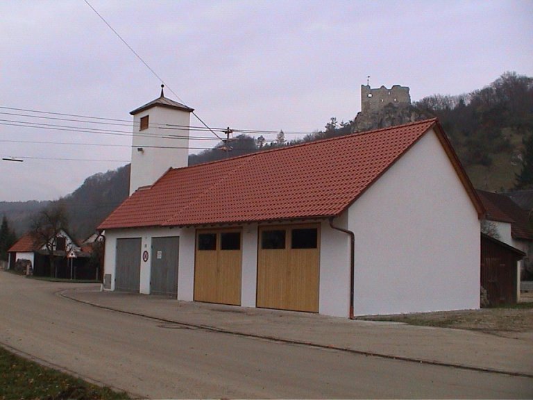 Feuerwehrhaus Hütting